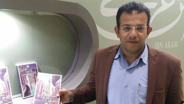  الدكتور محمد مندور