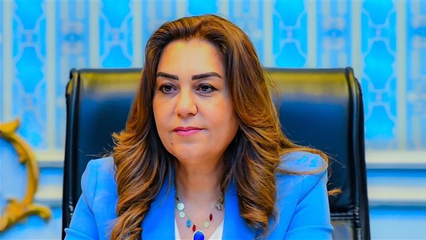 الدكتورة منال عوض