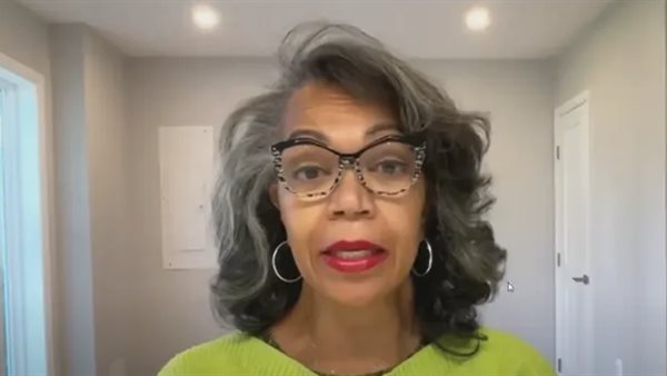  السفيرة جينا وينستانلي