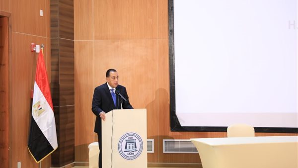 رئيس الوزراء مصطفي