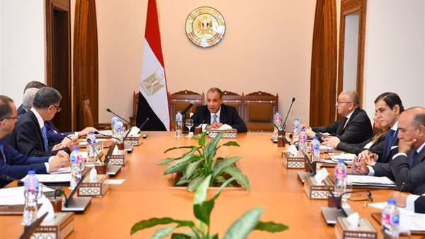  وزير الخارجية