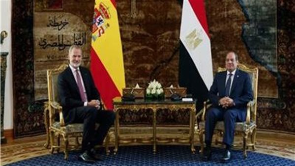 الرئيس السيسي وملك