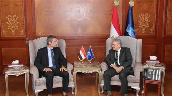  رئيس الهيئه