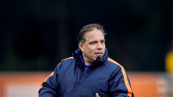 الهولندي أرت لانجيلير