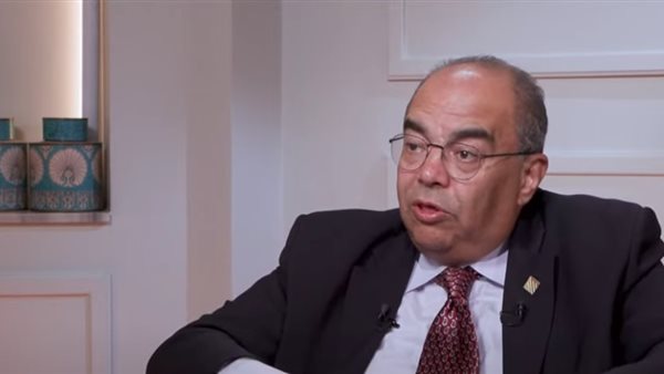   الدكتور محمود محي