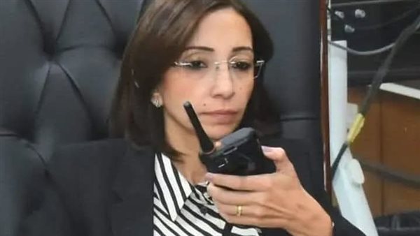 الدكتورة چاكلين عازر