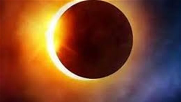 موعد كسوف الشمس 2025