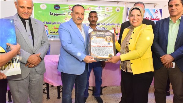 محافظ أسيوط