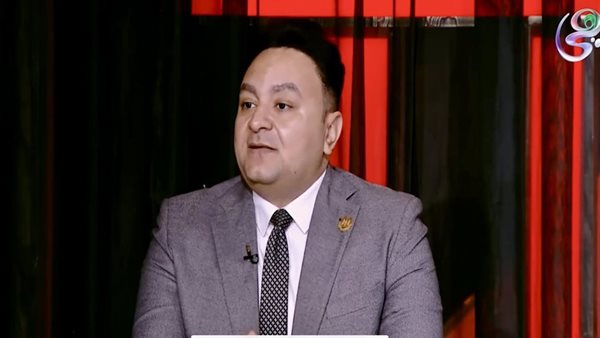 الدكتور محمود حمدي