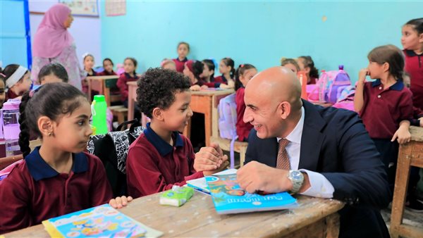 وزير التعليم يحاور