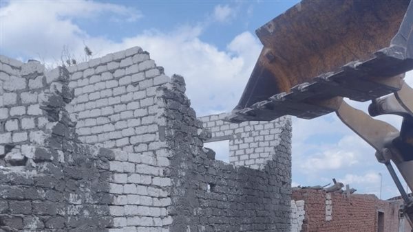 إزالة 3 حالات بناء