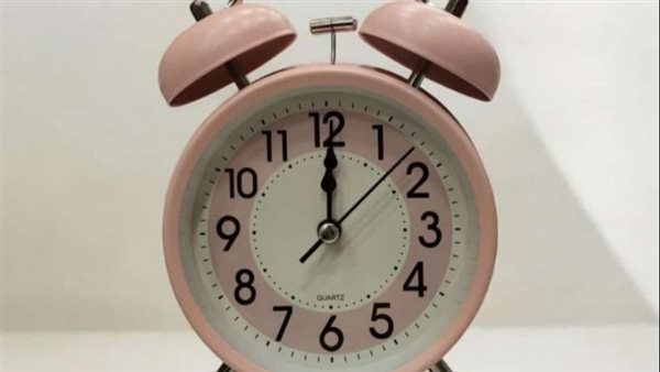 موعد تطبيق التوقيت