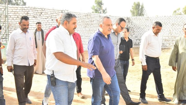 محافظ أسيوط يتفقد