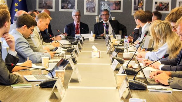 ممثلو الاتحاد الأوروبي