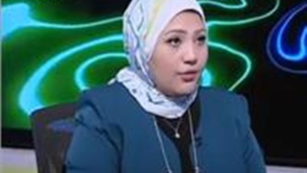 الدكتورة منى بدوي