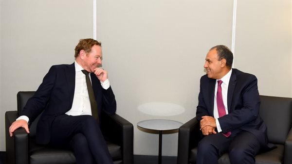  د. بدر عبد العاطي