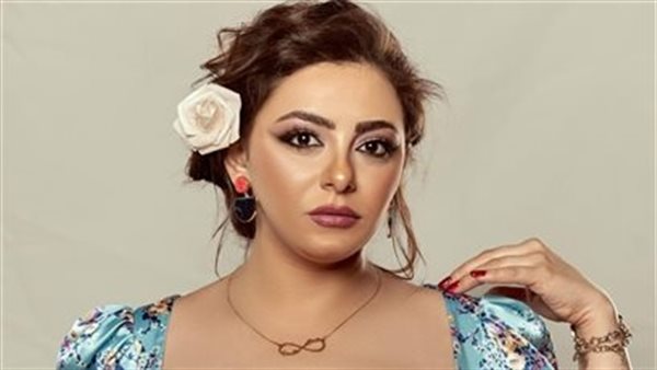 الفنانة إلهام عبد