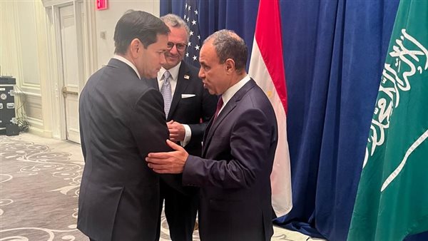 وزير الخارجية ونظيره