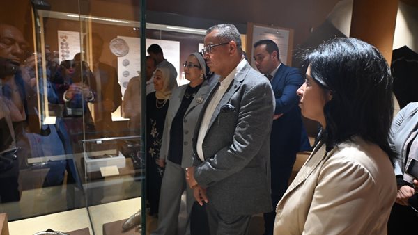 افتتاح معرض بريق