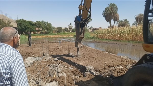 إزالة 53 حالة تعدي