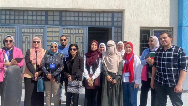 زيارة الفريق لوحدة