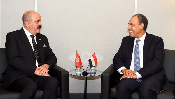 وزير الخارجية