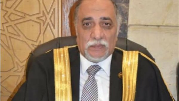  الدكتور عبد الهادي