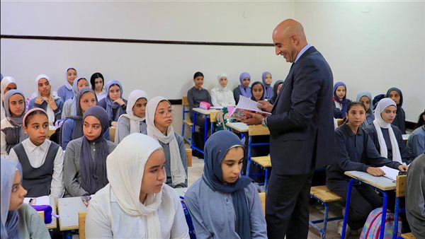 محمد عبد اللطيف وزير