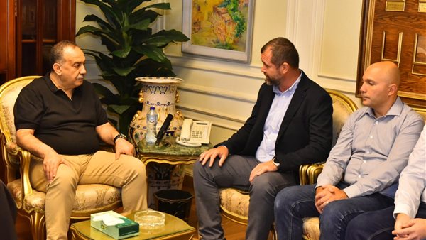 محافظ أسيوط،