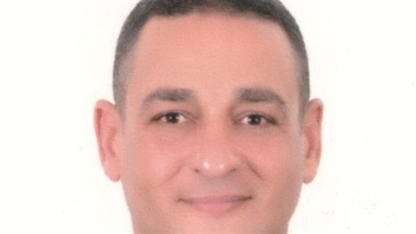 الدكتور أسامة ندا