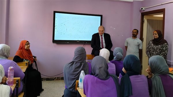 جانب من الزيارة