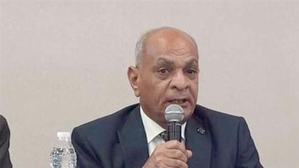 كمال حسنين رئيس حزب