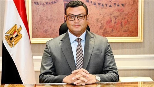 وزير الاسكان 