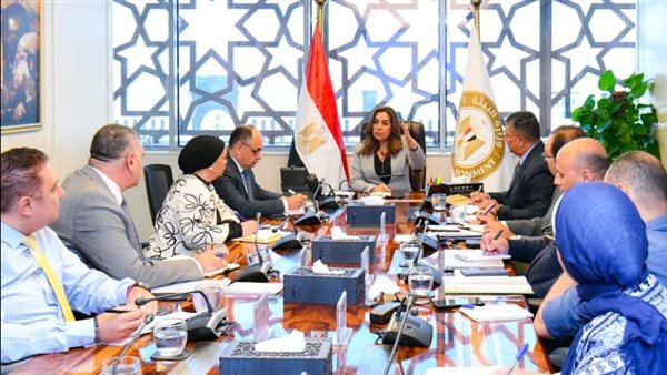 الدكتورة منال عوض