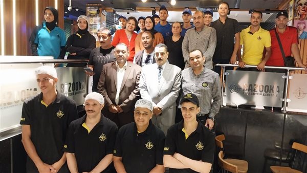 خلال المبادرة