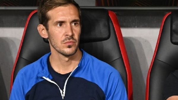  يوليان شوستر مدرب