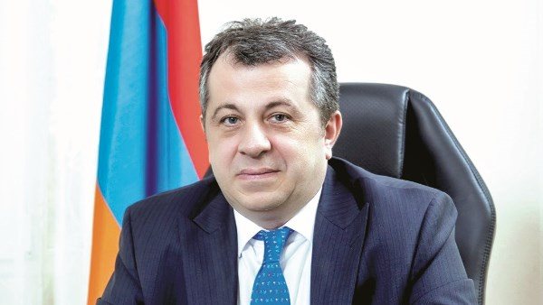 سفير أرمينيا بالقاهرة