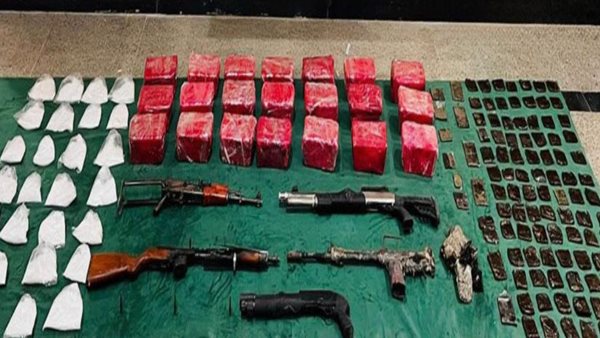 مصرع 5 عناصر إجرامية