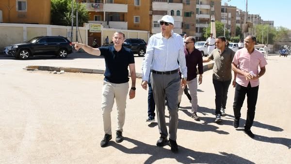 جولة محافظ أسوان