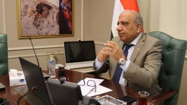 الدكتور محمود عصمت