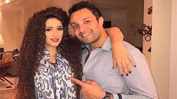 ياسمين عبد العزيز