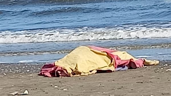 اخرجتها الأمواج..