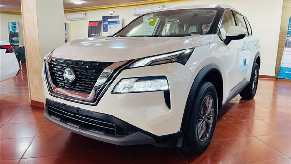 سعر نيسان إكس تريل