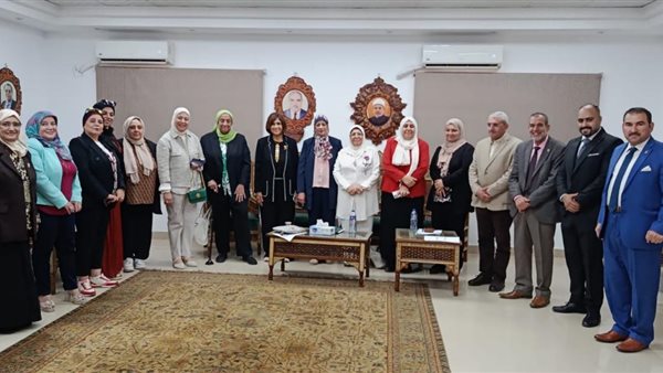 مها هلالي مستشارة