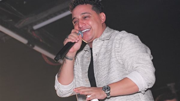 النجم الشعبي رضا