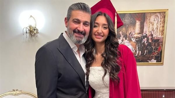 ياسر جلال وابنته