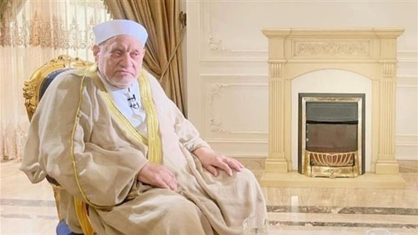 أحمد عمر هاشم