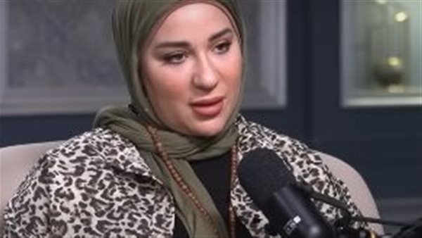 أسما شريف منير