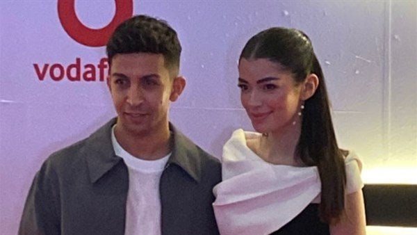 ليلي زاهر وهشام جمال