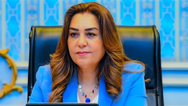 الدكتوره منال عوض